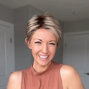 Trendy Gradient Bob Wig – Short Straight Fluffy Cut with Volume & Shine